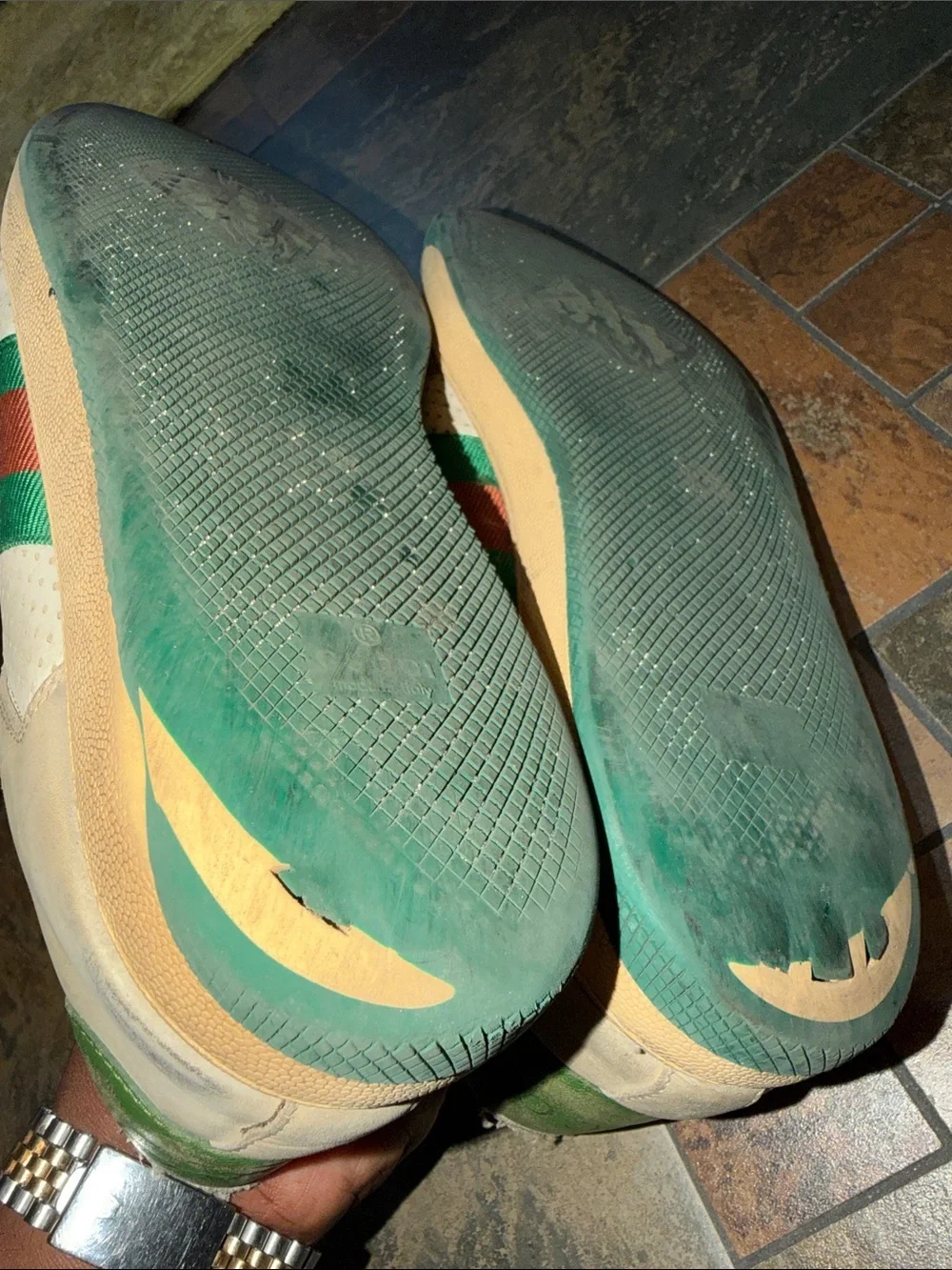 Gucci Beige Sneakers with Green & Red Web Stripe